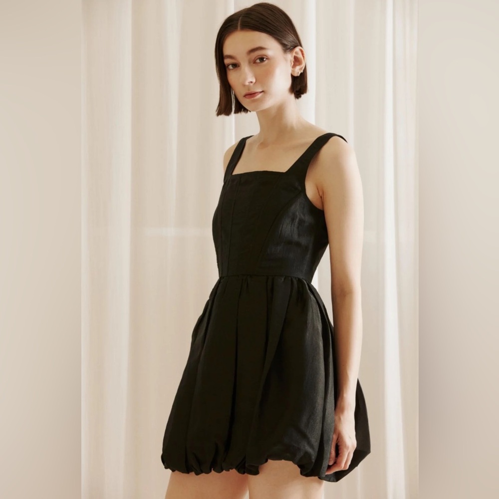 Black mini dress corset top ballon bottom